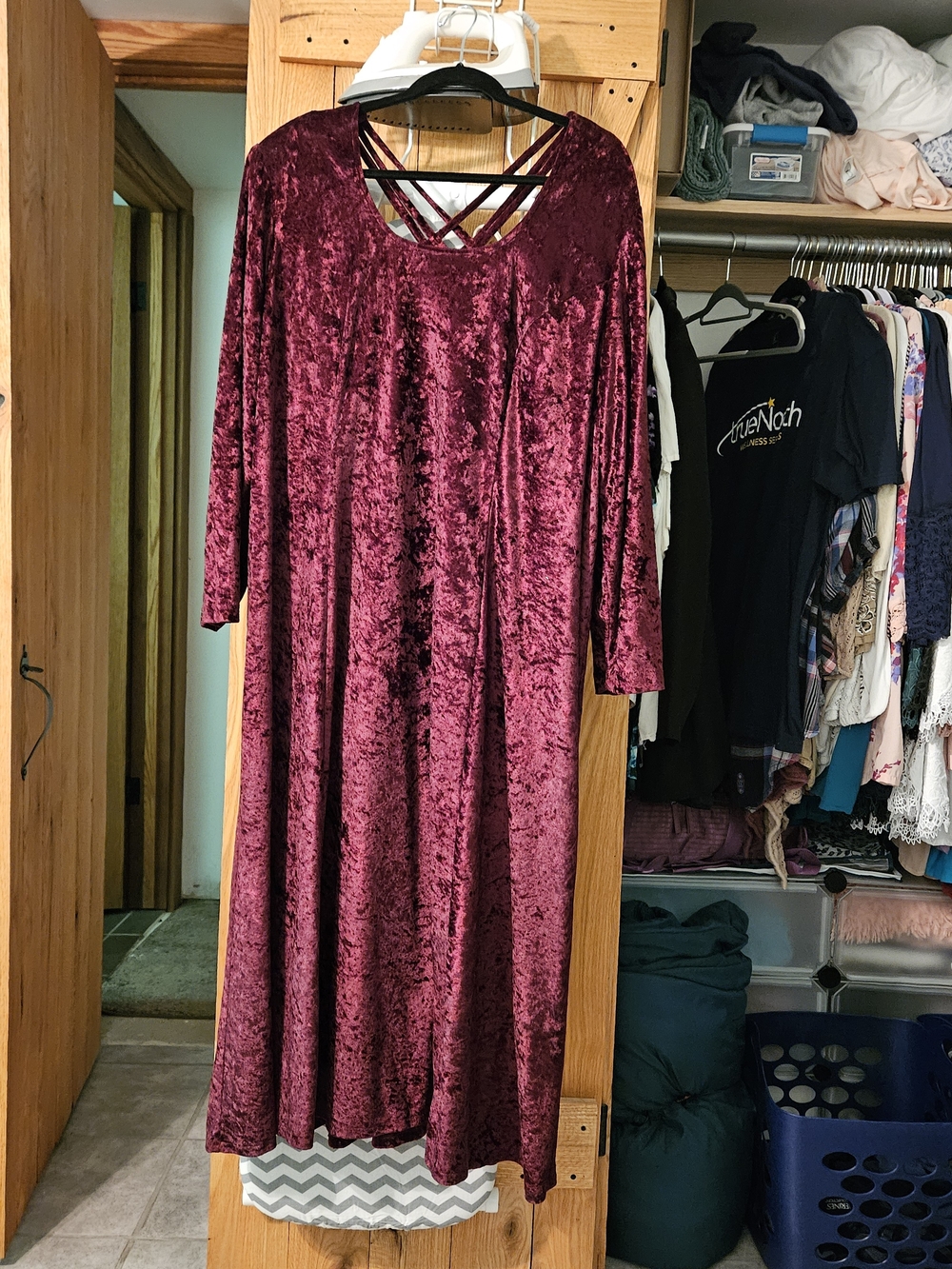 Velvet Crisscross Midi Dress - Burgundy